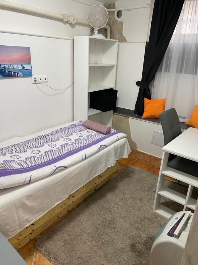 Centrum Wellness Hostel Debreczyn Zewnętrze zdjęcie