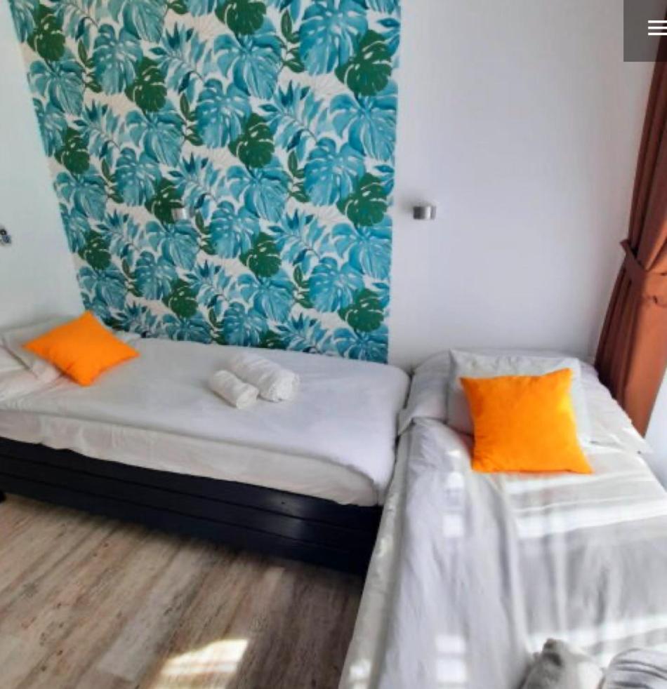 Centrum Wellness Hostel Debreczyn Zewnętrze zdjęcie